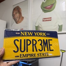 Supreme New York License Plate SS25 - NOT OFFICIAL USE - NEW - VOLUME DISCOUNT picture