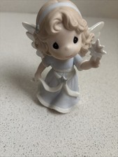 Precious Moments 2011 HOPE SHALL LIGHT THE WORLD 1st Annual Angel Series 111045 picture