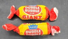2 Vintage 1987 Fleer GIANT DOUBLE BUBBLE Bubble Gum Pieces 3” candy  picture