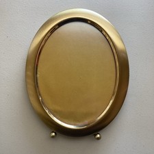 VTG 5x7” Oval Warm Brass Picture Frame Ball Feet Hollywood Regency Desktop Frame picture