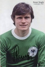 Peter Nogly (Hamburger SV, Vice European Champion 1976), signed Photo picture