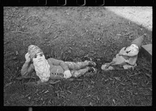 Garden monuments, Rockland, Maine 1940s Old Photo 2 picture