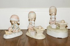 LOT 3 Precious Moments 1979 Christmas Is Time To Share+Wishing Joy NO MARK Music picture