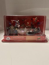 Disney Pixar Incredibles 2 Deluxe Figurine Set, The Incredibles, 3 in picture