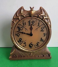 Gemmy Halloween Battery Operated Animated Bat Clock With Sound, Motion & Lights picture