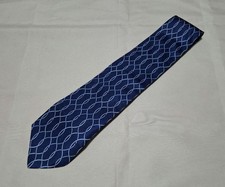 GUCCI Tie, Navy, Geometric Pattern, Silk. picture