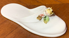 VINTAGE MINIATURE PORCELAIN SHOE SLIPPER WITH FLOWERS ON TOP DECOR FIGURINE picture