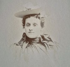 Antique Studio Bust Portrait of Woman Lillian Dershem Mifflinburg PA c.1898-1904 picture