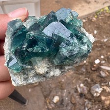 140G Natural cubic green fluorite crystal cluster rough mineral specimen Healing picture