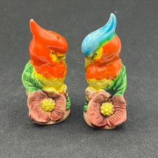Vintage Japan Ceramic Parrot Cockatoo Horseshoe Curve PA Salt Pepper Shakers picture
