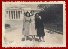 #39621 Greece 1950s. Three women in front of the Zappeion Megaron. Photo. picture