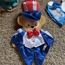 Disney Duffy bear Uncle Sam outfit USA picture