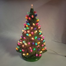 Vintage 1981 Nowell's Mold 14-inch Tall Ceramic Lighted Christmas Tree w/ Base  picture