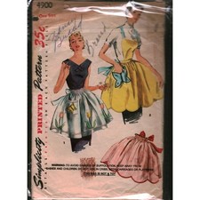 Vintage 1950s Simplicity 4900 Apron Sewing Pattern Bib Half Scalloped One Size picture