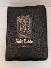 1952 Holy Bible The Good Leader  KJV Consolidated Book Publishers Brown Leather picture