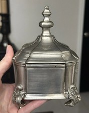 VTG 1989 MMA Pewter Tea Caddy Tobacco Box 18th C Dutch Reproduction NICE picture