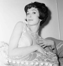 Fenella Fielding, English stage, film and television actress 1960 OLD PHOTO 6 picture