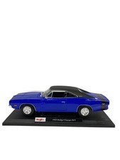 Maisto Figure Preowned picture