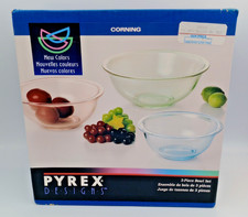 VTG Pyrex Designs 3 Piece Serving/Mixing Bowl Set, Light Green, Pink & Blue READ picture
