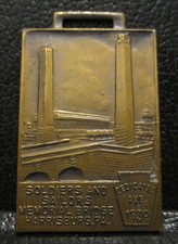 WW 1 Vet Soilders & Sailors Memorial State Street Bridge Harrisburg PA Watch Fob picture
