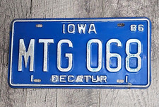 1986 Iowa State License Plate Tag MTG 068 Decatur Collectible Auto Tag picture