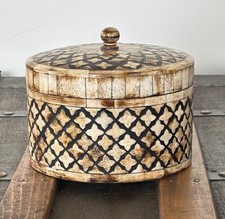 Maitland Smith Tesselated Box Geometric Bone Round Mosaic Jewelry Chest picture