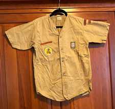 Vintage Boy Scouts BSA Khaki Uniform Shirt w/ vintage Eagle and Jamboree Patches picture