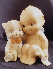 KEWPIE and DOODLE DOG Exchanging Gifts FIGURINE ~ Jesco 1993 picture