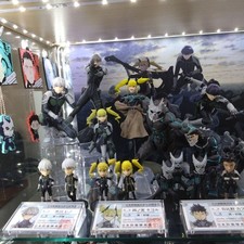 Kaiju No. 8 Figure & Goods Set Lot 43 - Secondhand Collection picture