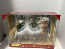 Breyer 2017 Christmas Holiday Horse “Winter Wonderland” NIB NRFB picture