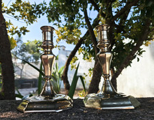 Vintage Elegant Pair of Solid Brass Candlesticks Decorative Classic Home Décor picture