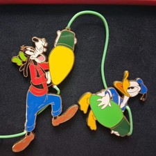 Disney Pins Mickey Mouse Lights Jumbo Box LE 2005 Spectacle of Pins picture