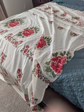 Vtg Mid Century Floral Lace Curtains Pair Red Roses Mesh Net Panels 58.5x90