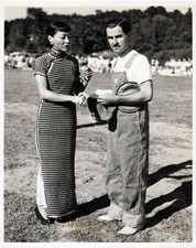 HOLLYWOOD ANNA MAY WONG BEHIND SCENES STUNNING PORTRAIT 1930s ORIG PHOTO MA46 picture