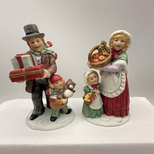 1980s Vintage Homco Ceramic Christmas Figurines Of Family With Gifts #5554 picture