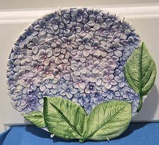 Vtg. Italian Majolica Hydrangea Plate by Isabella  Borchgrave for Vietri Hanger picture