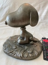 Austin Peanuts Collection Snoopy Sitting Dog Figurine Pewter Tone Statue picture