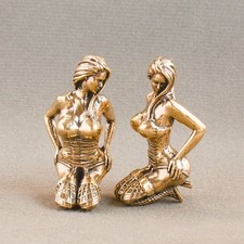 2Pcs Brass Beauty Figurine Creative Desktop Ornament Metal Handheld Craft Decor picture