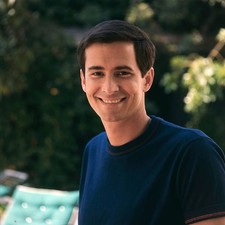 Anthony Perkins smiling pose in blue t shirt circa 1960 Historic 1960s Old Photo picture