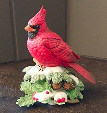 Lenox Christmas Cardinal Porcelain Figurine Limited Edition 1995 picture