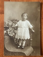 Adorable Child 6 x 4 Antique Photo picture