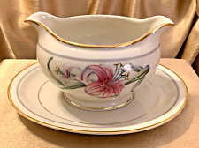 VTG 50s Harmony House China ELIZABETH Round Attached Gravy Boat Gold Accent RARE picture