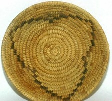 Antique Papago Woven Bear Grass, Devil Claw & Yucca Design Basket 7.5