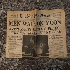 New York Times original July 21, 1969 Men Walk On Moon full paper picture