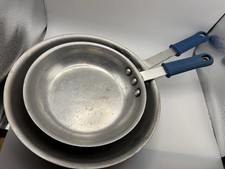 2 Vintage WEAR-EVER Heavy Aluminum Frying Pan Skillets Commercial #4008 & #4010 picture