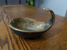 Pal Bell Brass Whale Beautiful Art Heavy Astray 4 1/2