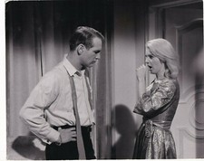 PAUL NEWMAN JOANNE WOODWARD ORIGINAL 8X10 PHOTO 1960 FROM THE TERRACE 52 picture