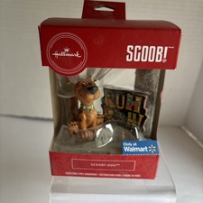 Hallmark  Scooby Doo SCOOB Ornament Walmart new bad dusty box  may smell musty  picture