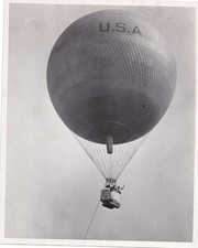 Official Tribune Press Release Photo of Last Flight from Roosevelt Field (PAM31) picture