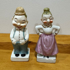 Vintage Japan Ceramic Novelty People Couple Salt & Pepper Shakers Set of 2 picture